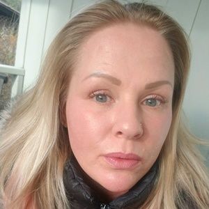 Meet your Posher, Colleen